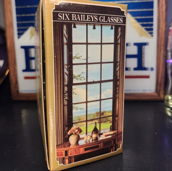 Baileys Original Irish Cream Liqueur Glasses In Original Box Set Of 6 - Picture 5 of 8